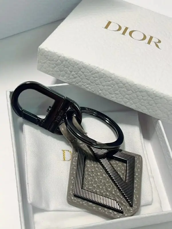 christian dior key holder and boucle de sac s_122b6521